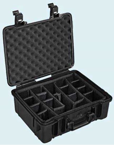 Obrázek TYP 50 – Černý vodotěsný kufřík vč. dělících přepážek s bezpečnostním uzavíráním.
