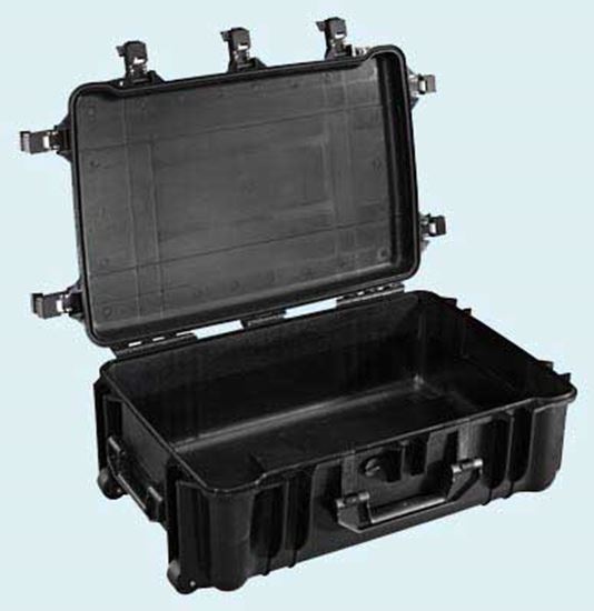 Obrázek TYP 70 – Černý vodotěsný kufr s kolečky bez výplně – prázdný s bezpečnostním uzavíráním.